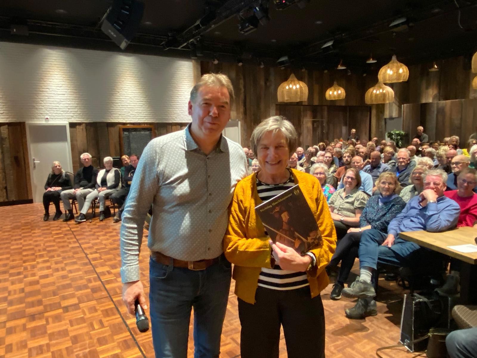 f11df5f4 b381 4466 85c6 df4315cfc886